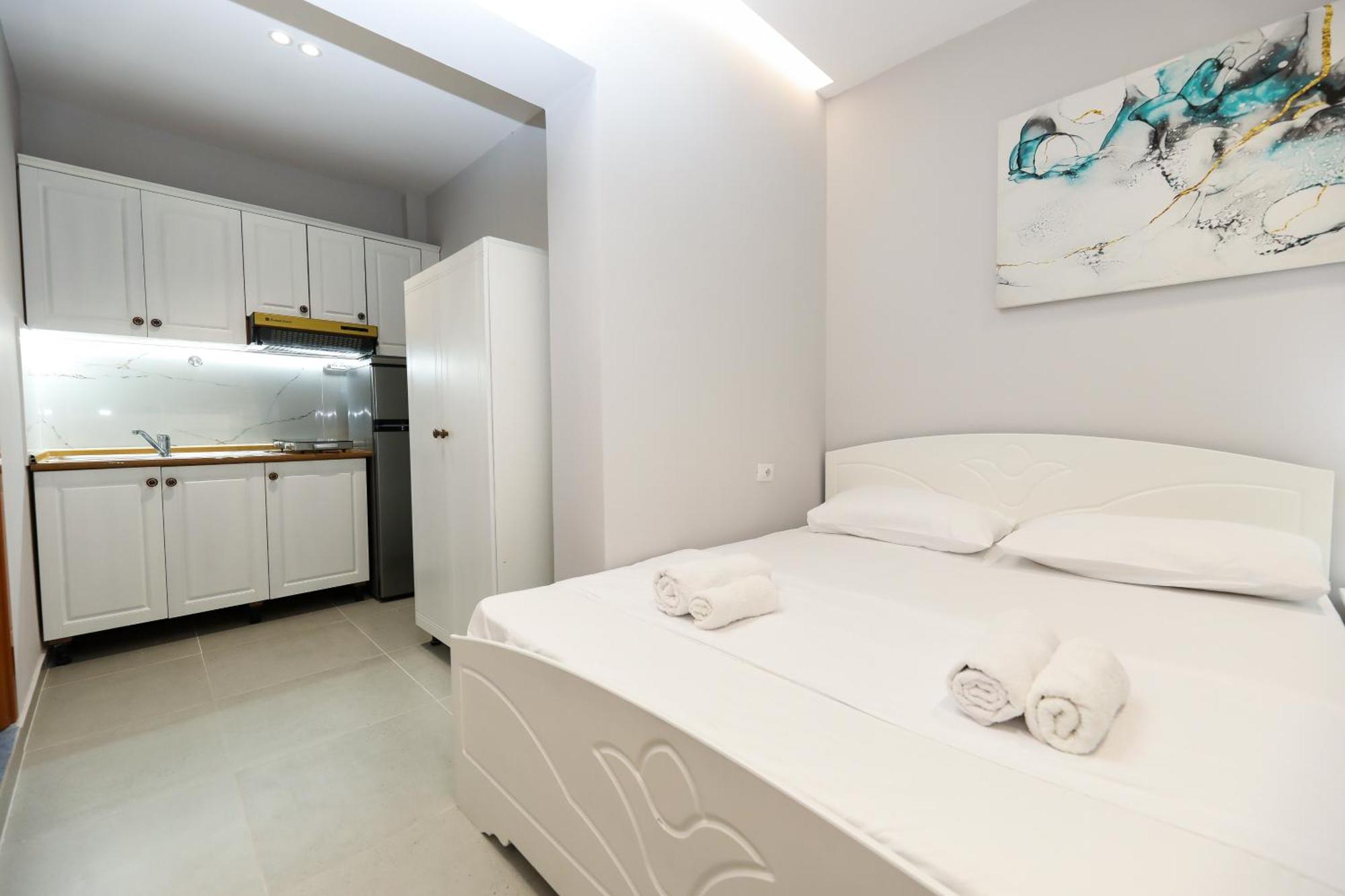 Vila Feliz - Premium Rooms With Free Private Parking Вльора Екстер'єр фото