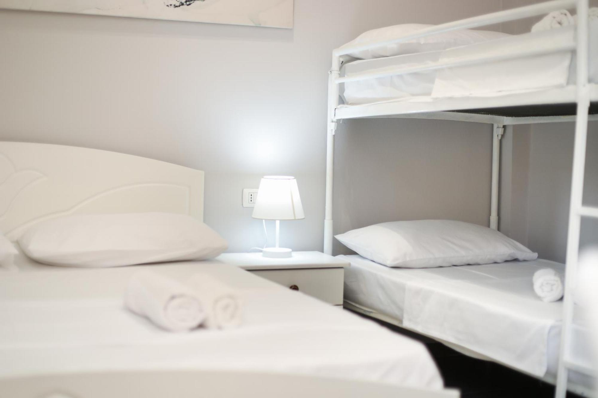 Vila Feliz - Premium Rooms With Free Private Parking Вльора Екстер'єр фото