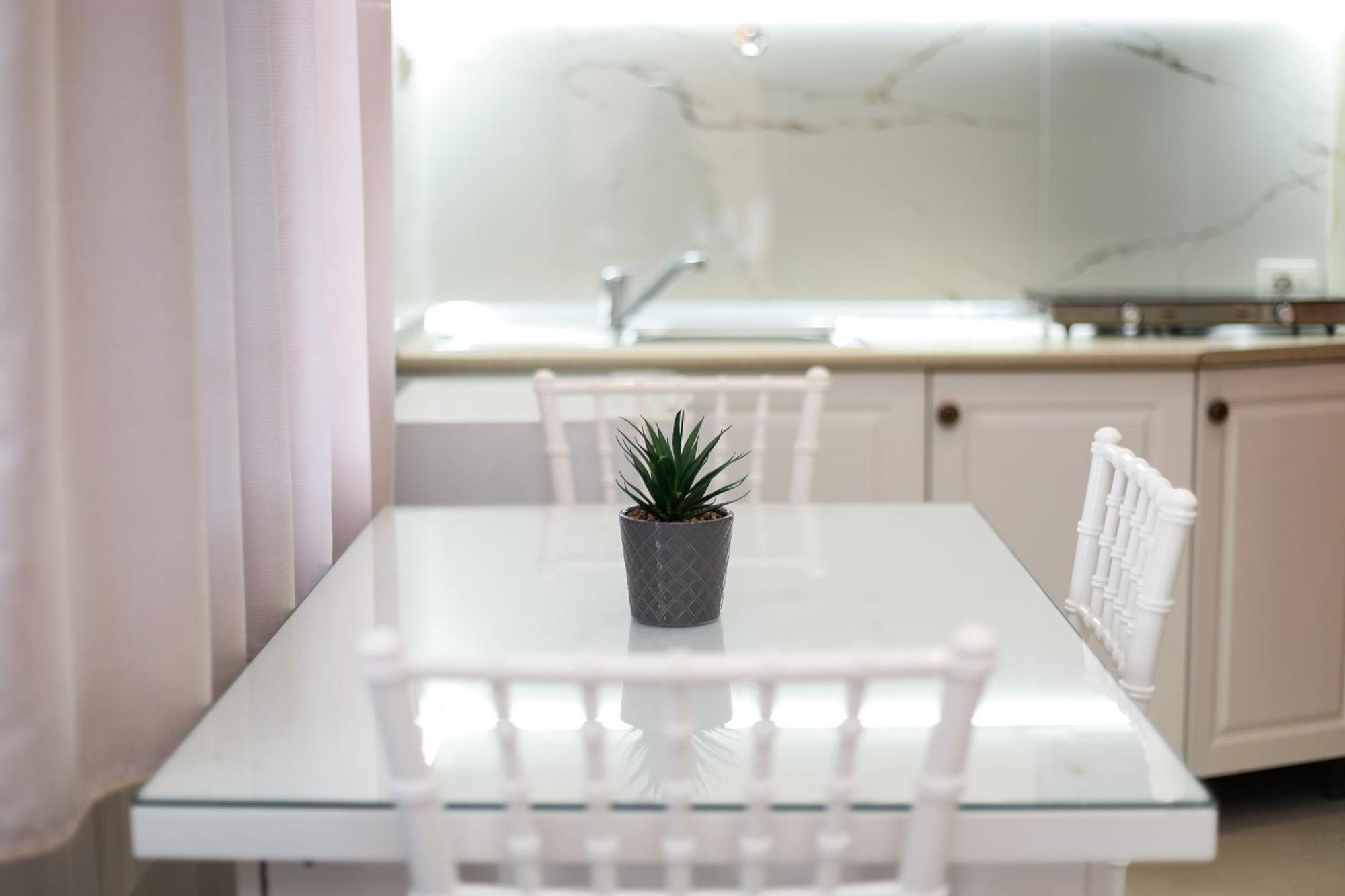 Vila Feliz - Premium Rooms With Free Private Parking Вльора Екстер'єр фото