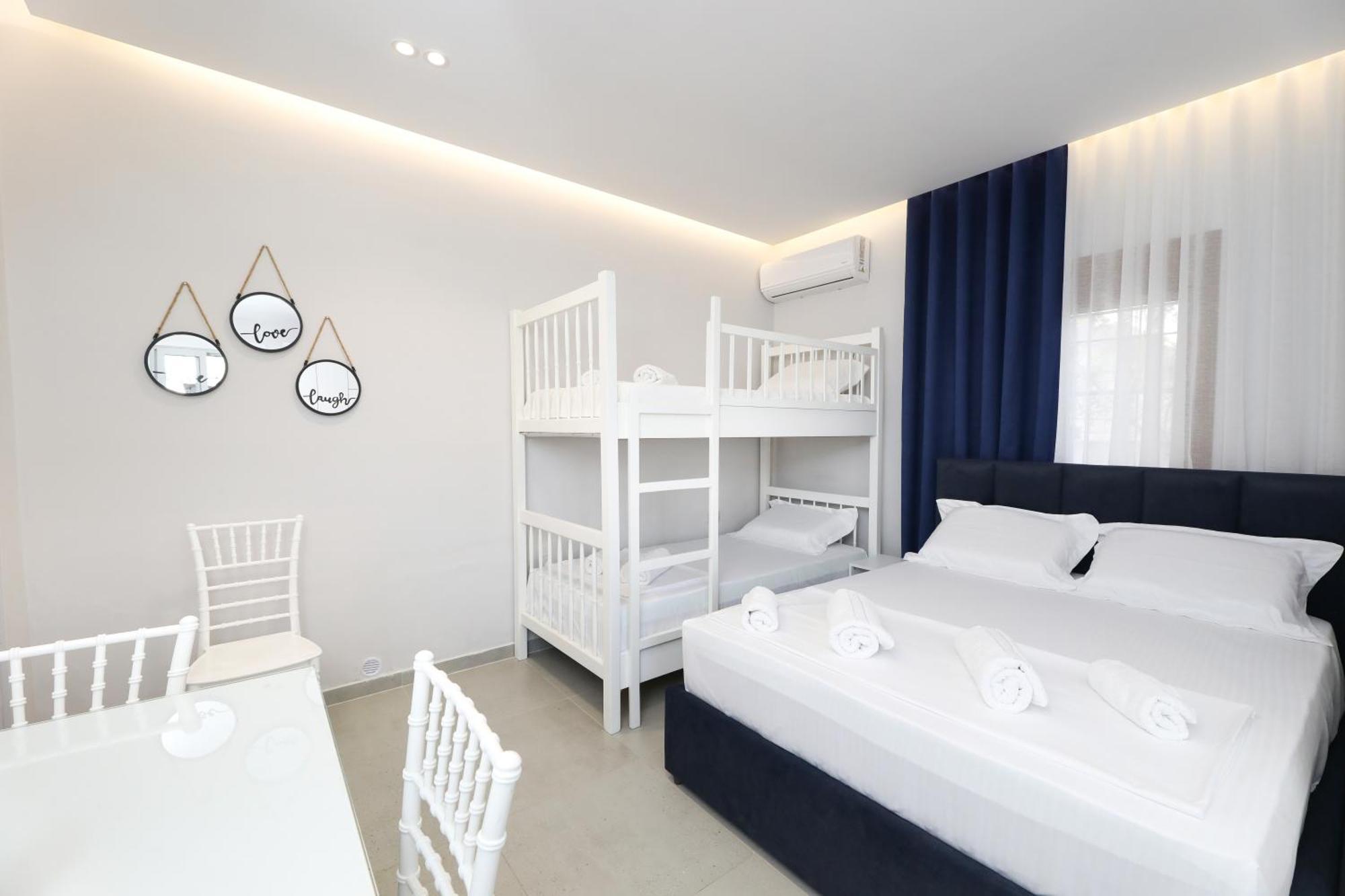 Vila Feliz - Premium Rooms With Free Private Parking Вльора Екстер'єр фото
